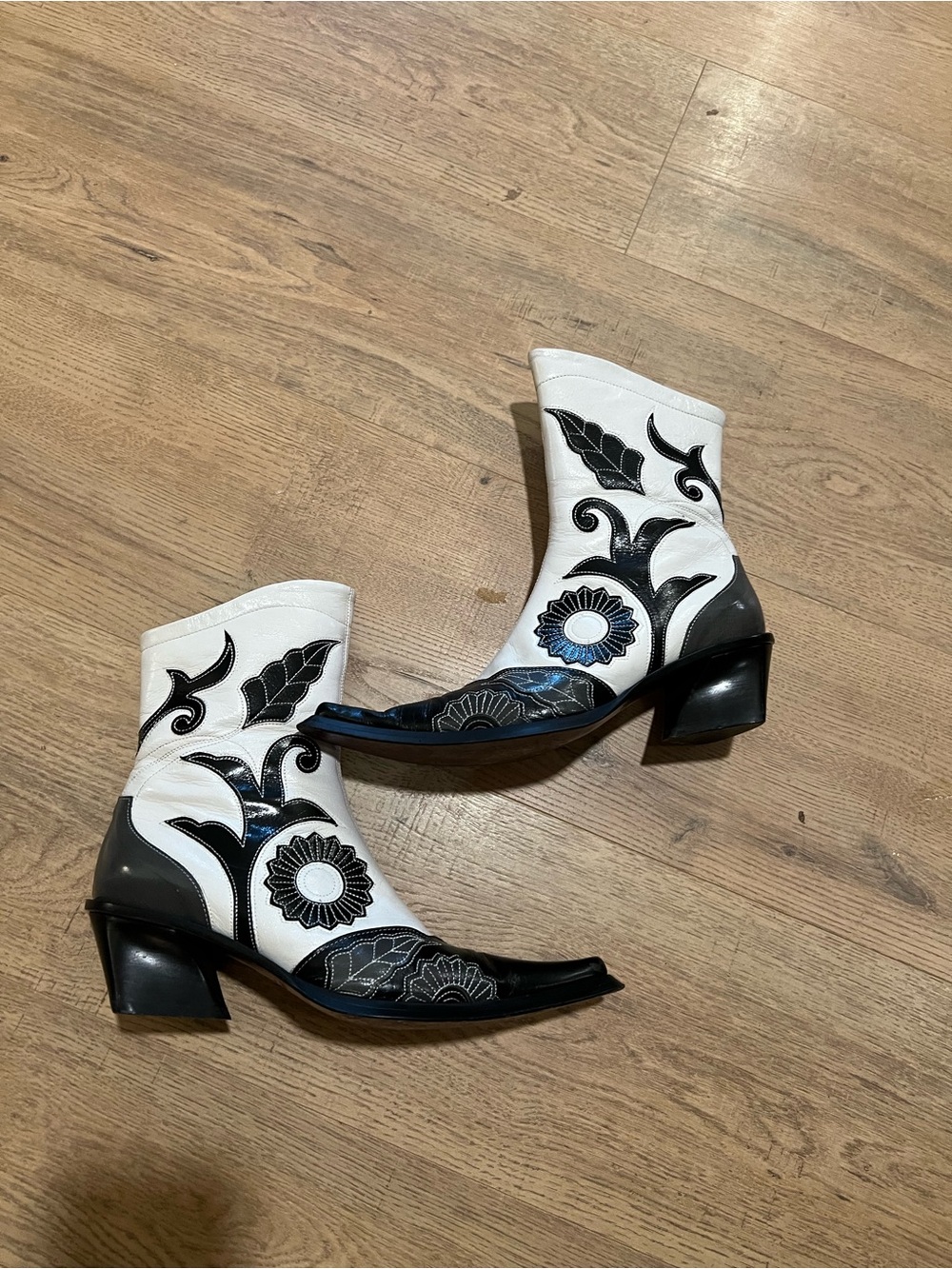 Gofreddi Fantini Indiana women’s leather cowboy boots